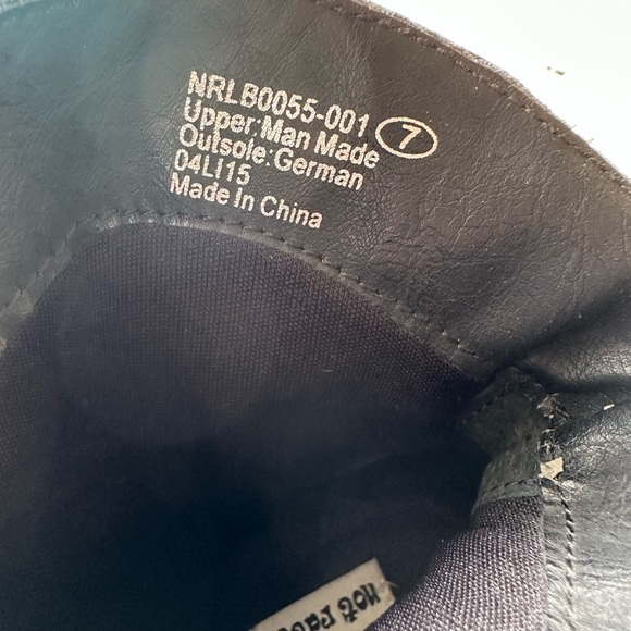 Not Rates black rhinestone ankle boots with heel! - Picture 4 of 7